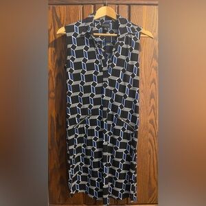 En Focus Studio - Shift Dress